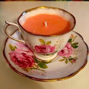 Handmade Rose Scented Candle